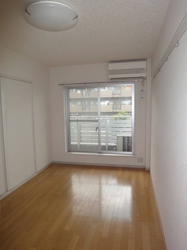 Living and room. Western style room