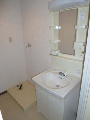 Washroom. ※ The photograph is an image.