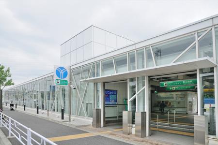 station. 900m to Higashi-Yamata Station