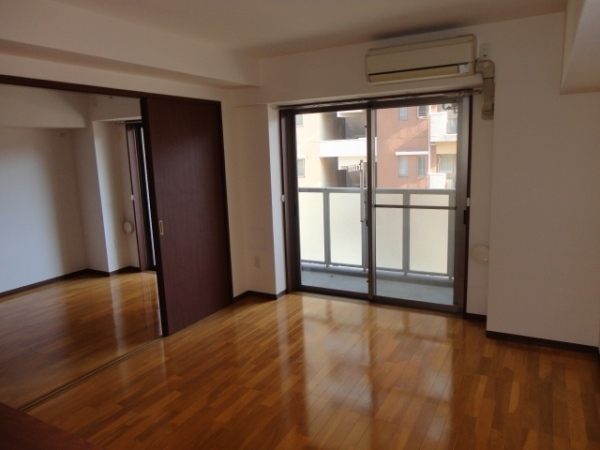 Other room space. The living room is a picture