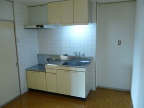 Kitchen. Give your tenants Thank you set in your conclusion of a contract in our shop! 