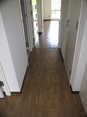 Entrance. ※ The photograph is an image.