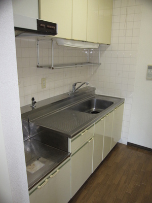 Kitchen. ※ The photograph is an image.