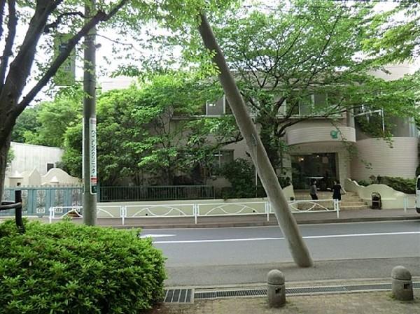 kindergarten ・ Nursery. 450m to star kindergarten of gold