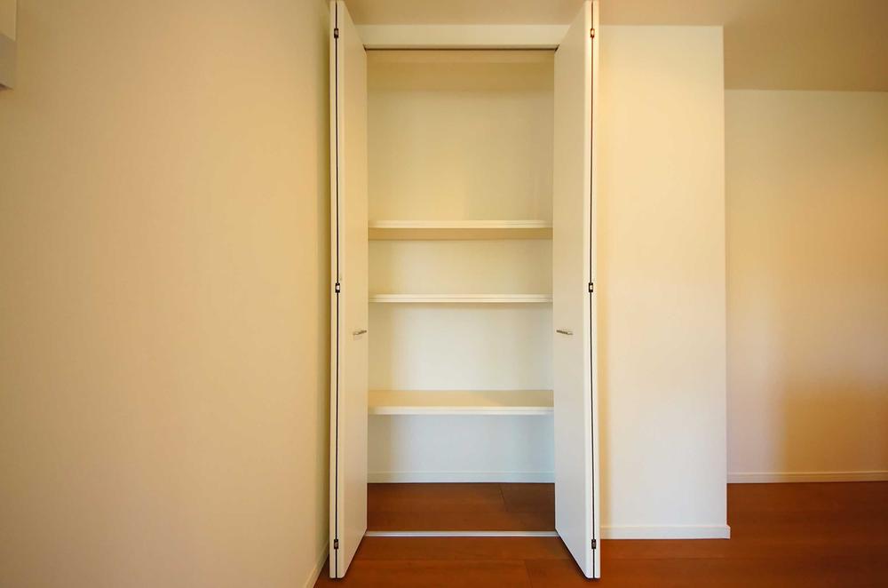 Receipt. Indoor (12 May 2013) Shooting, It is a handy pantry next to the kitchen.