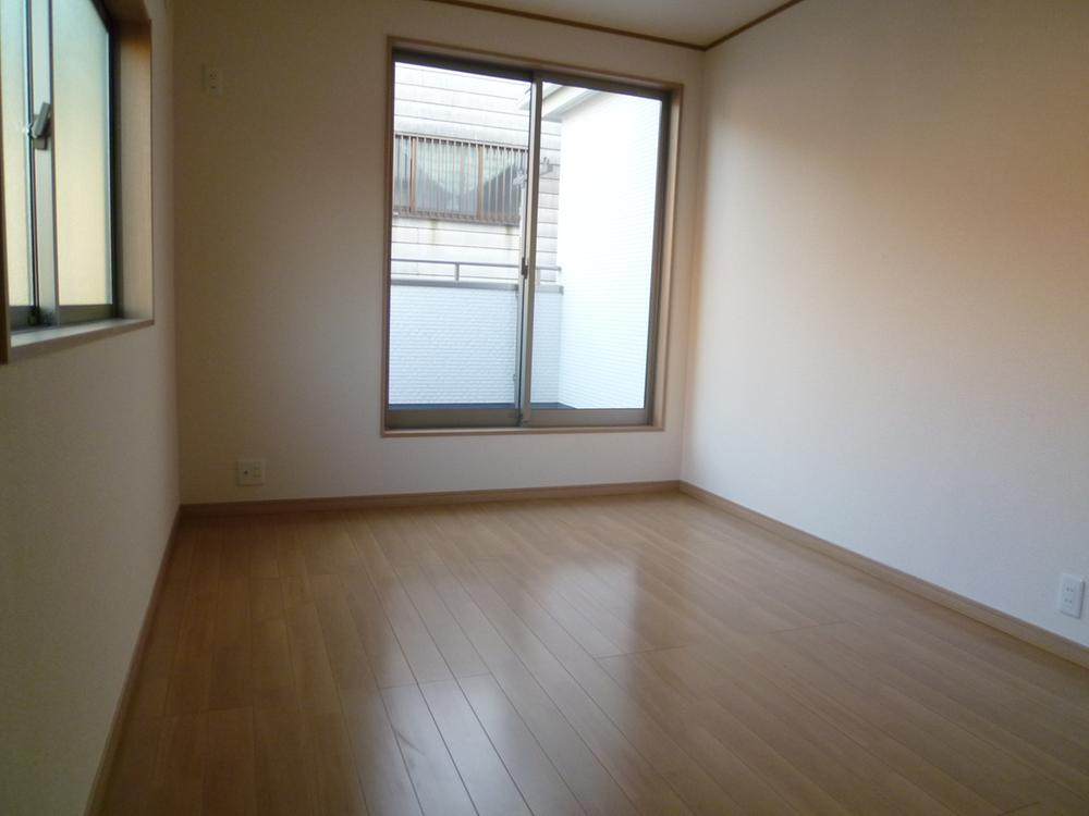 Non-living room. Indoor (November 5, 2013) Shooting