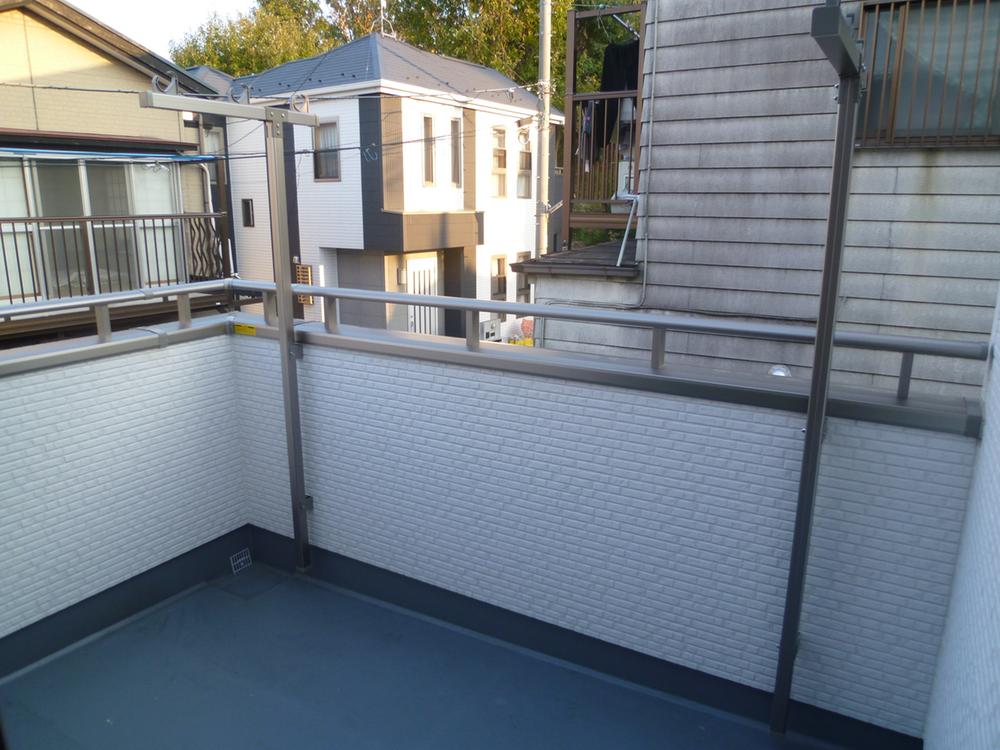 Balcony. Local (November 5, 2013) Shooting