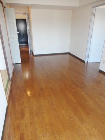 Living and room. The living room is a picture