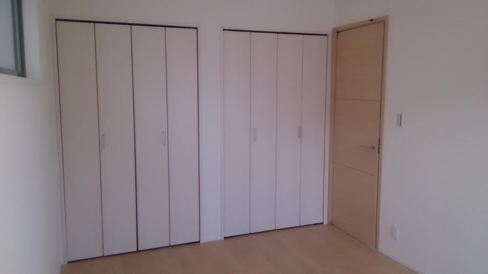 Receipt. Local (12 May 2013) Shooting