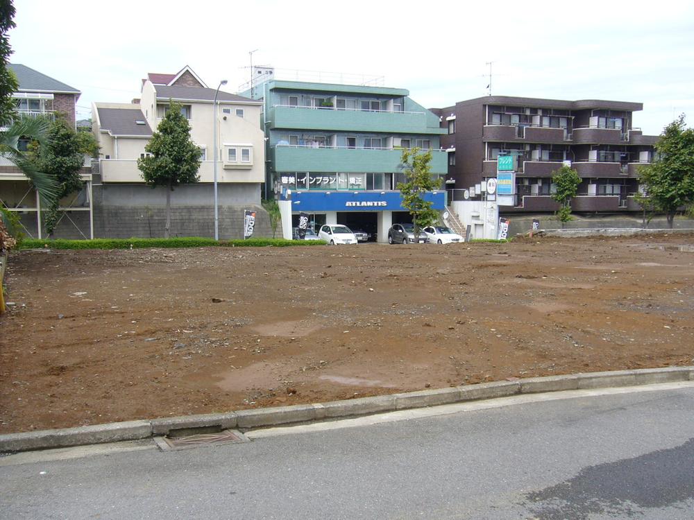 Local photos, including front road. Local (August 2013) Shooting