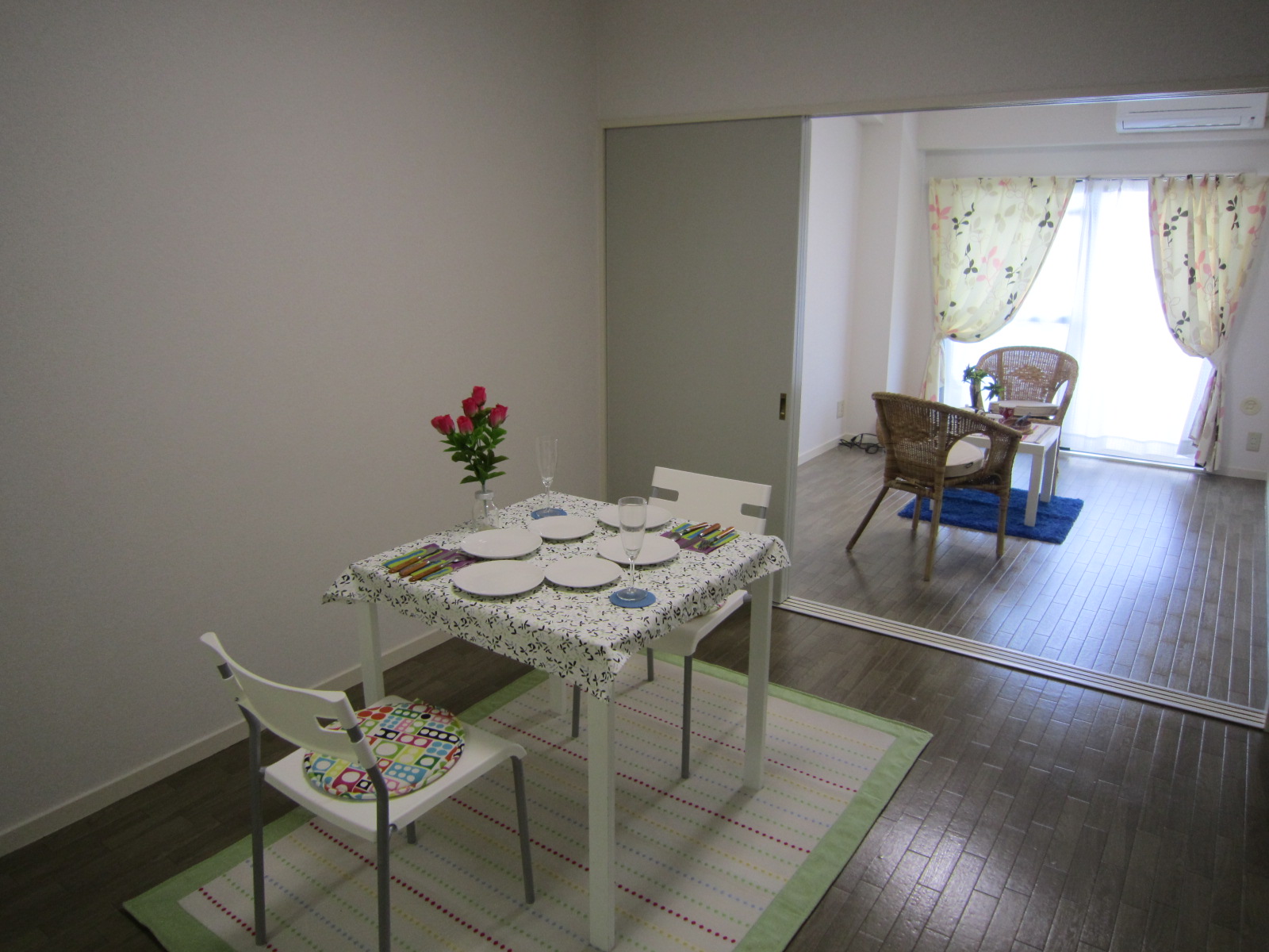 Living and room. Dining & Western-style