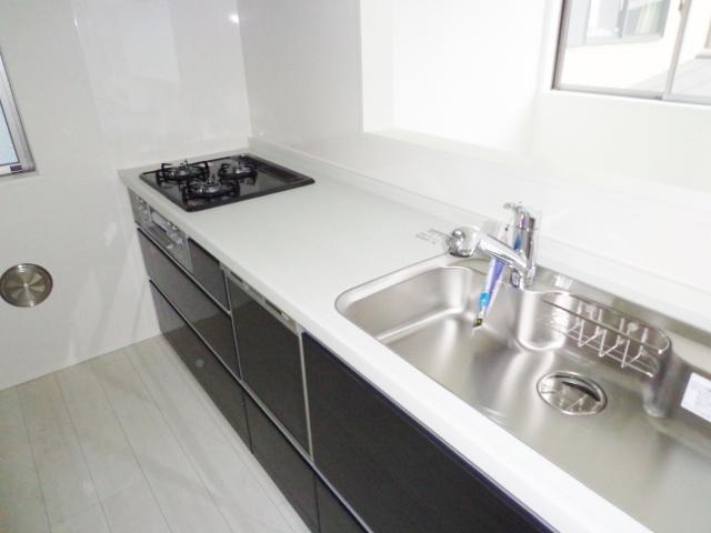 Kitchen. System kitchen