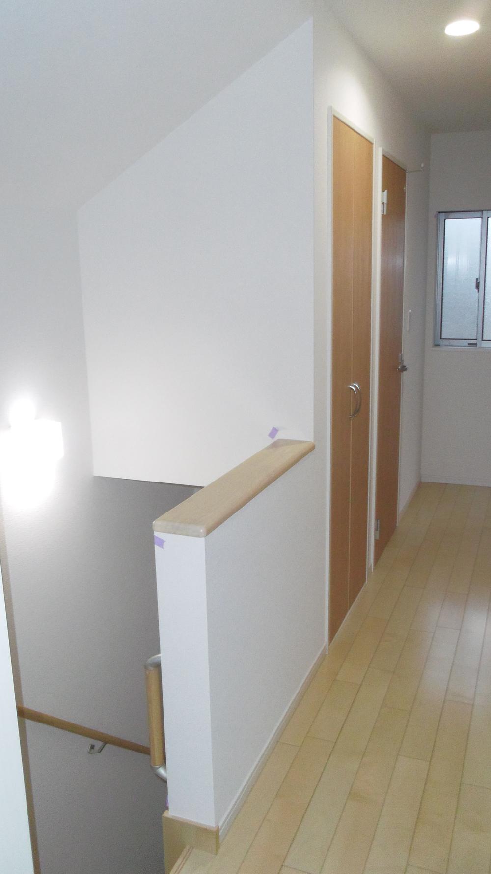 Non-living room. Indoor (12 May 2013) Shooting