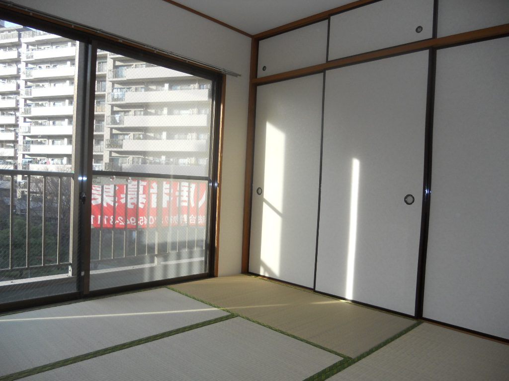 Other room space. Japanese style room