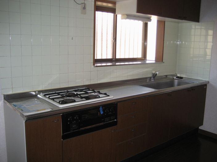 Kitchen. System kitchen.