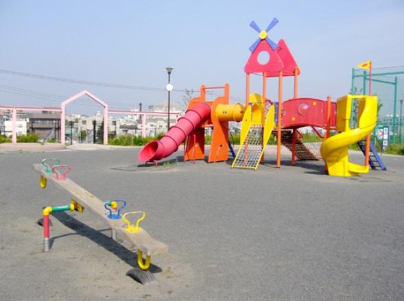 park. 150m until Ochiai park