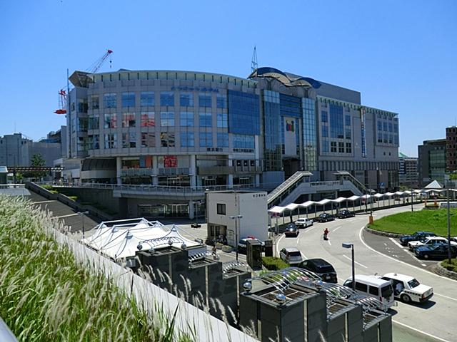 Shopping centre. That no center Gare du Nord around troubled 900m shopping to shopping Town relative.