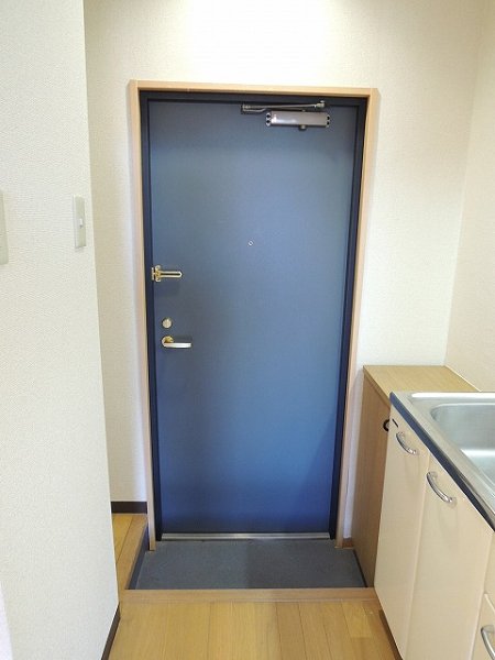 Other room space. Corridor