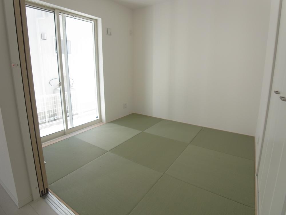 Non-living room. Indoor (11 May 2013) Shooting