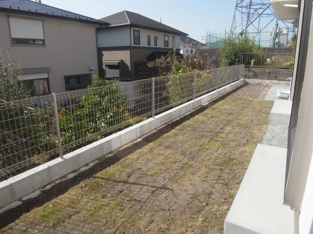 Garden. Local (11 May 2013) Shooting