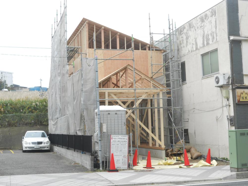 Local appearance photo