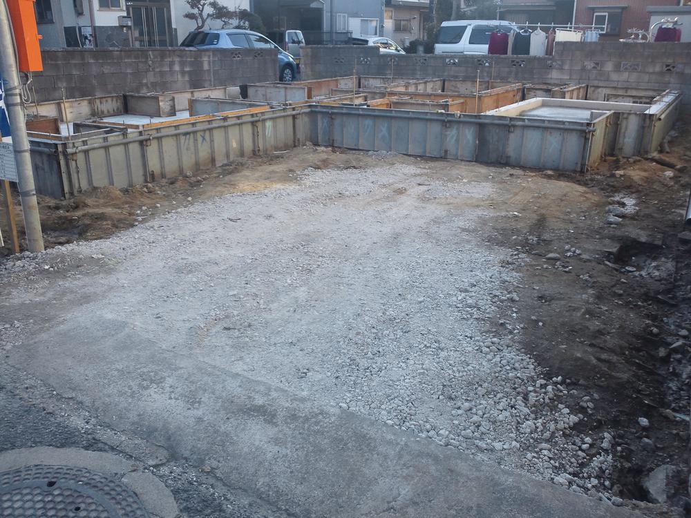 Local appearance photo. Spacious enter two car space.