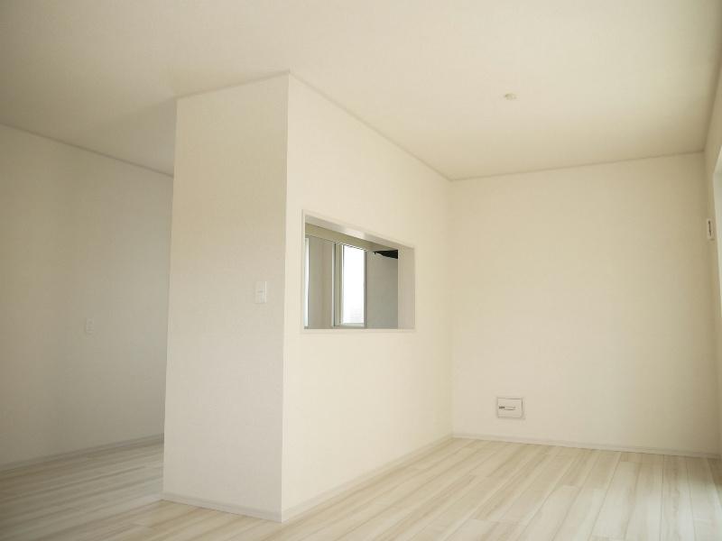 Same specifications photos (living). Living example of construction