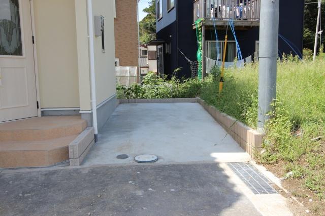 Parking lot. Local (09 May 2012) shooting