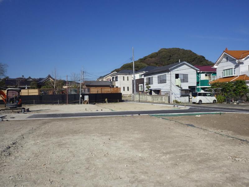 Local photos, including front road