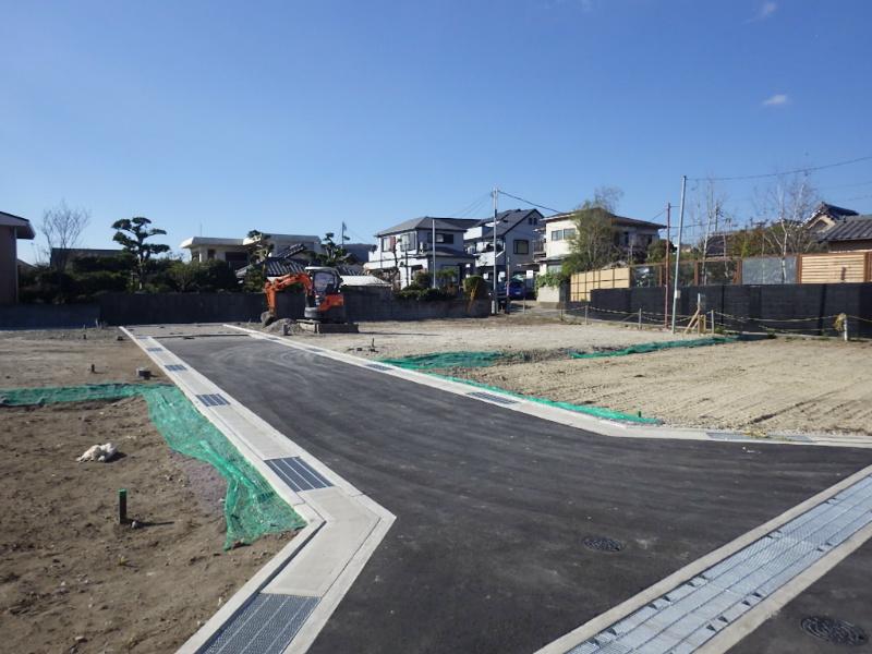 Local photos, including front road