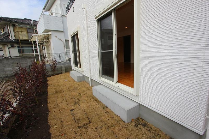 Garden. Local (12 May 2013) Shooting