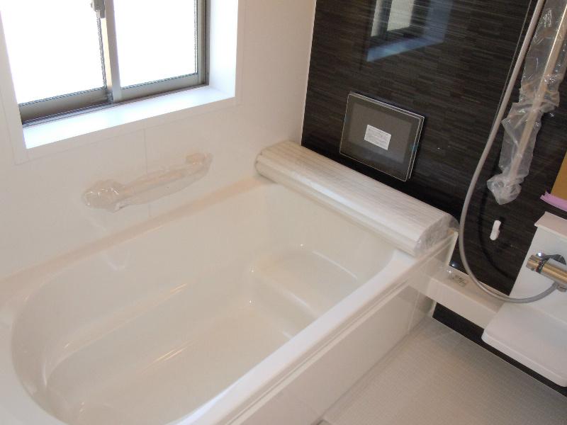 Bathroom. Bathroom construction cases