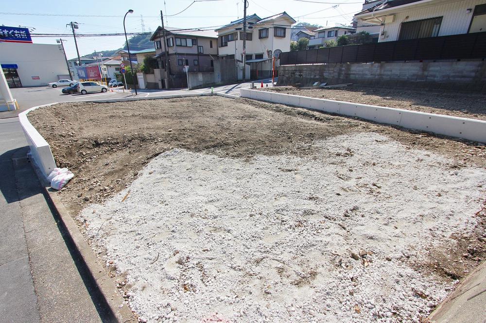 Local appearance photo. Local (10 May 2013) Shooting Building 2