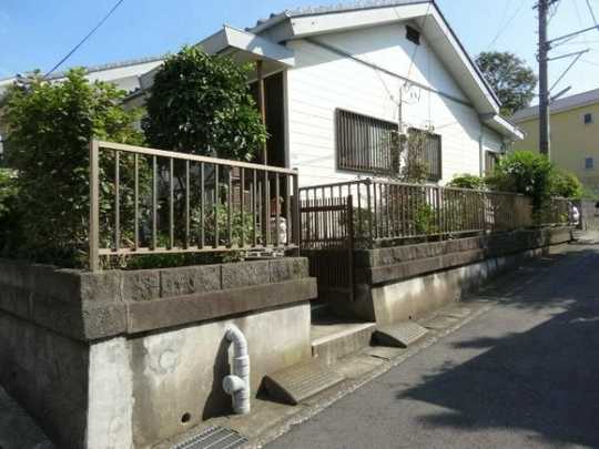 Local land photo. Local (with Furuya)