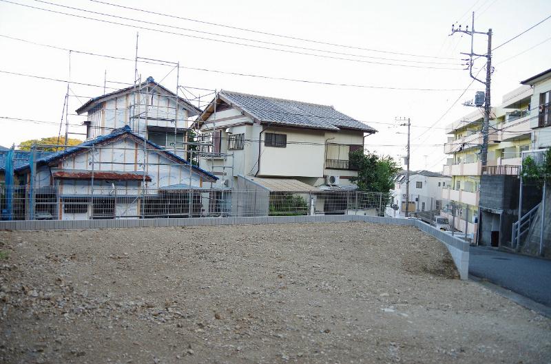 Local appearance photo. Good day!