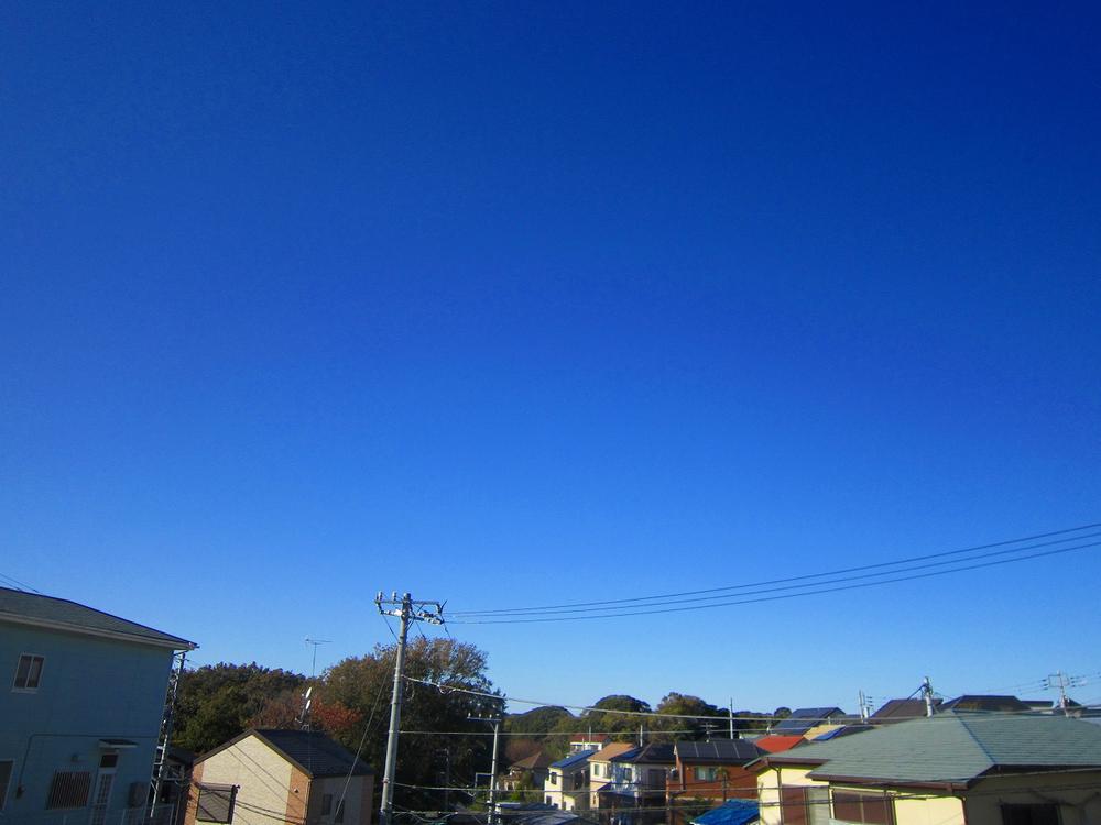 View photos from the local. View from the site (November 2013) Shooting