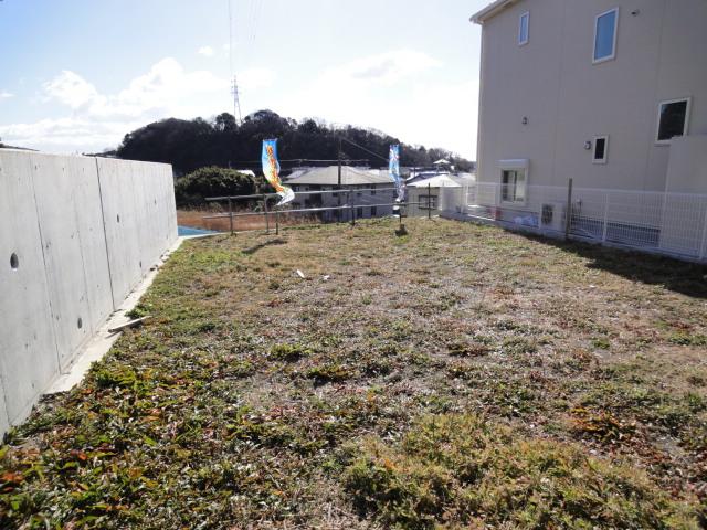 Local land photo. No. 5 place (13.7 million yen)