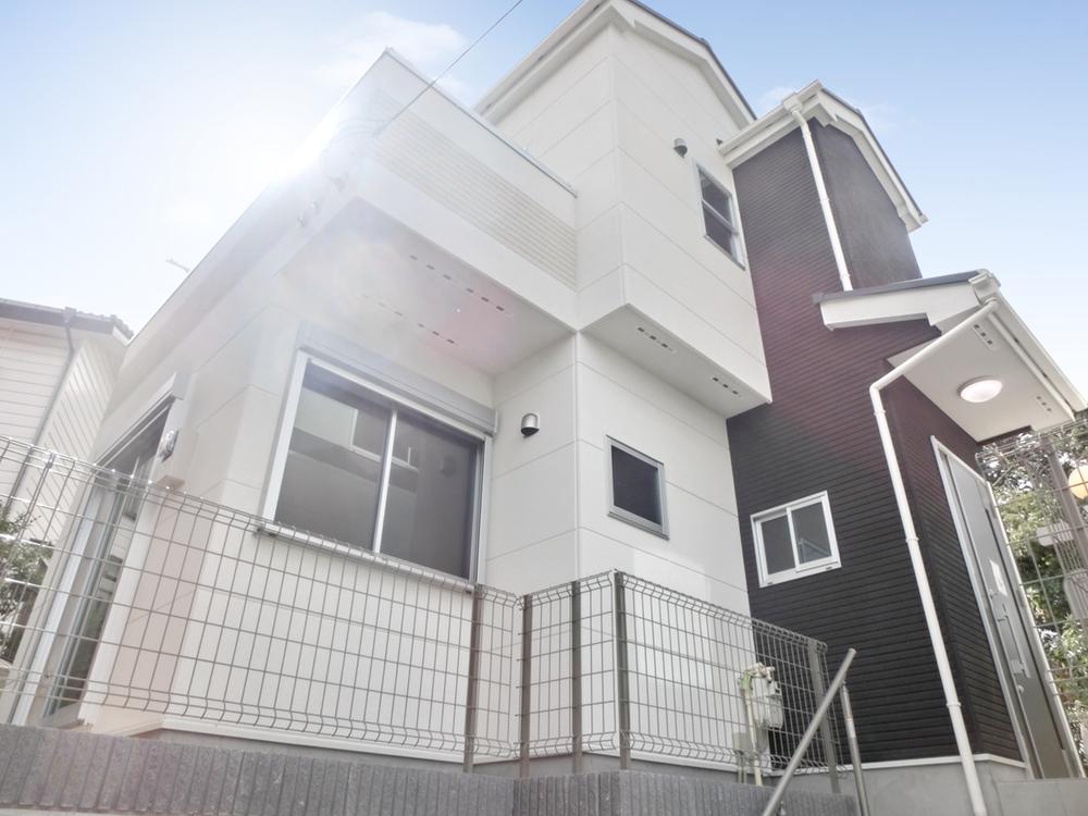 Same specifications photos (appearance). Same specifications construction cases appearance