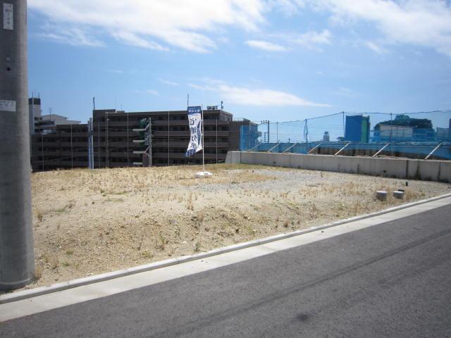 Local land photo. There is no also building conditions