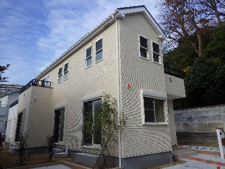 Local appearance photo. 3 minutes of a good location just a short walk from Kinugasa Station!