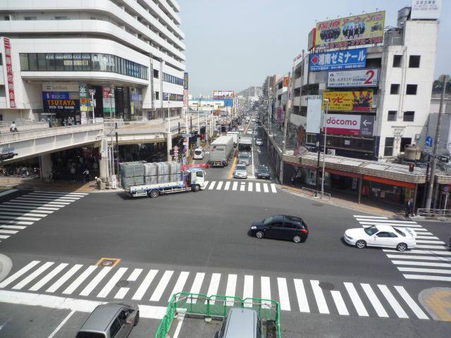 Streets around. Oppama Station shopping district I'm fine! ! 1360m to