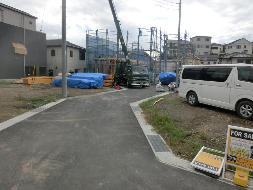 Local photos, including front road. Current Status photo