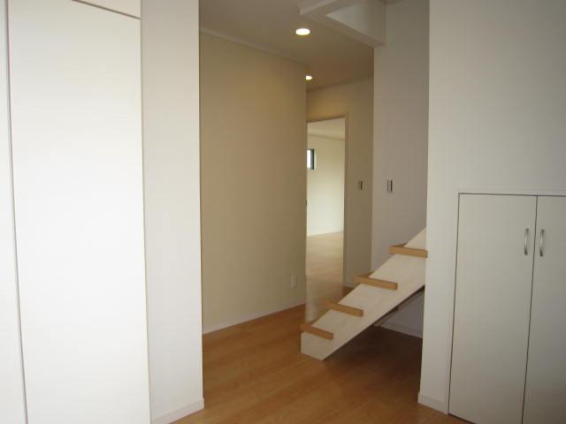 Other introspection. This image from the entrance hall