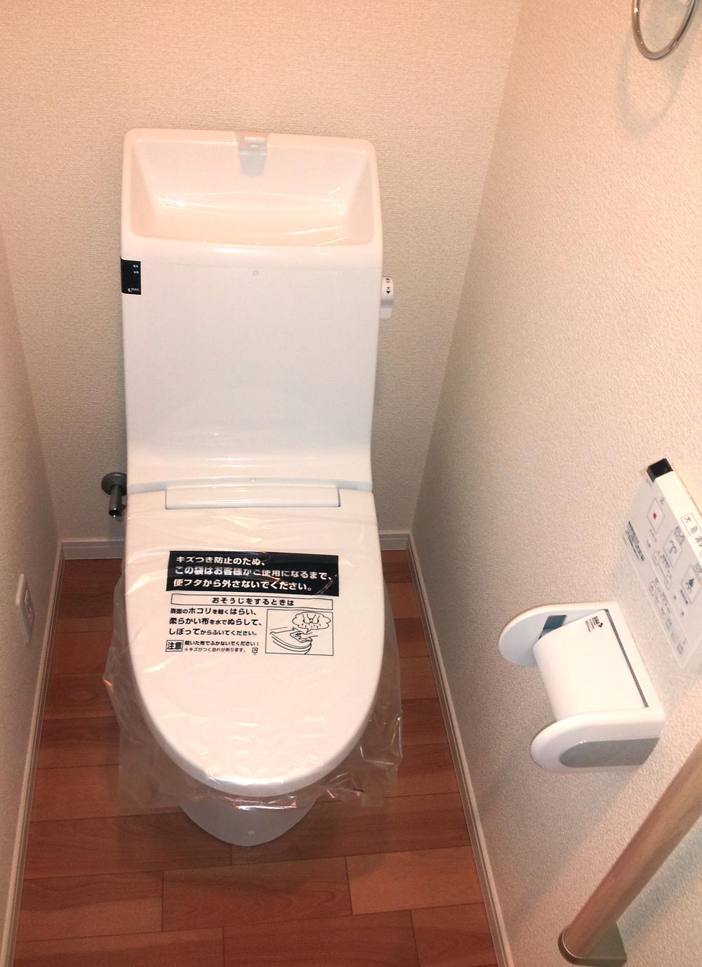 Same specifications photos (Other introspection)