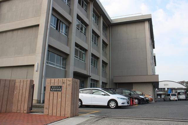 Junior high school. 2000m to Otsu junior high school