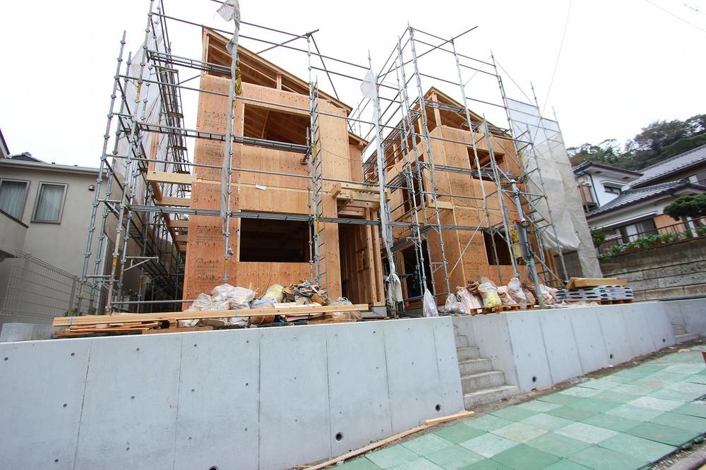 Local appearance photo. Local (11 May 2013) Shooting