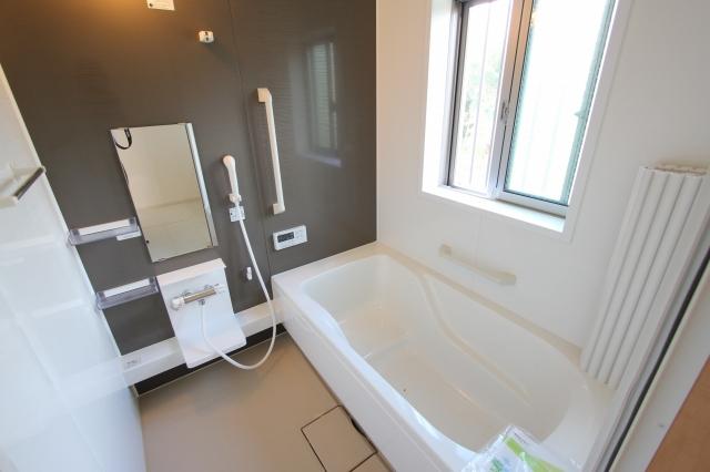 Same specifications photo (bathroom). Example of construction