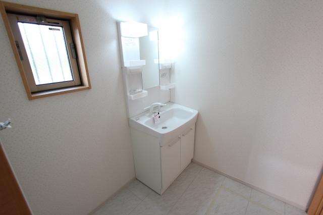 Same specifications photos (Other introspection). Example of construction