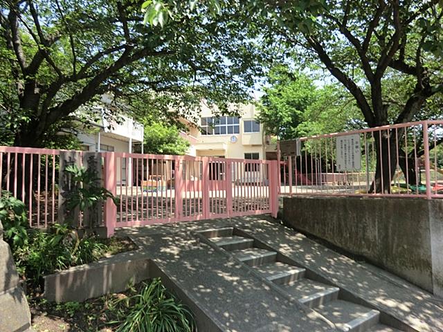 kindergarten ・ Nursery. 1400m Iwanami kindergarten to Iwanami kindergartens and contact with nature of children, Autonomy ・ We value the development of creativity.