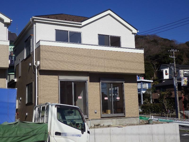 Local appearance photo. It's home under construction! (2013 12 / 24 currently)